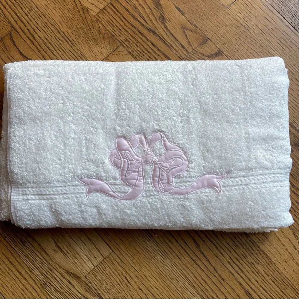Embroidered Rose Floral Bath Towel Set White and Pink ABOUCHAR JC Penney